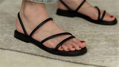 Plateausandalen mit Schnalle