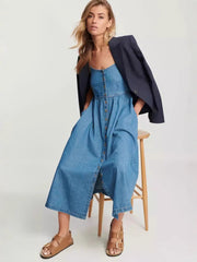Rückenfreies Denim-Maxikleid mit Spaghettiträgern