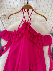 Kleid mit unregelmäßigen Rüschen