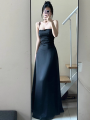 Schwarzes Strapskleid für Damen