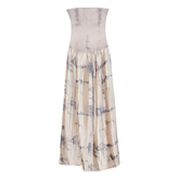 Besticktes Kleid mit Puppenkragen im Vintage-Stil