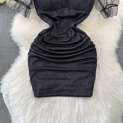 Kurzärmliges Mesh-Kleid mit V-Ausschnitt für Damen