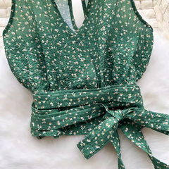 Lace-up slim cropped floral top