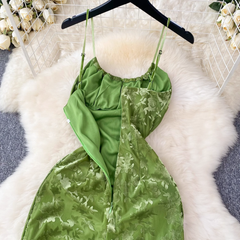 Schickes grün/schwarzes Midikleid