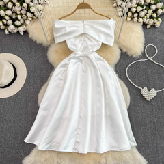 Weißes Kleid mit Schleife und schulterfreiem A-Linien-Kleid für Damen