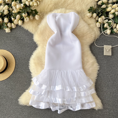 Schickes trägerloses Meerjungfrauenkleid in Midilänge