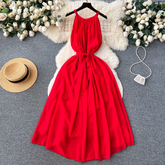 Elegantes Neckholder-Kleid in A-Linie ohne Ärmel mit Schnürung an der Taille