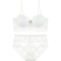 Dessous-Set mit Stickerei und hohler Spitze