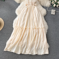 Sommerkleid mit V-Ausschnitt