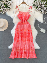 Strandkleid im Seaside Resort-Stil, mittellanges A-Linien-Plissee-Kleid mit bedrucktem Hosenträger