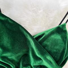 Figurbetontes Kleid aus Samt