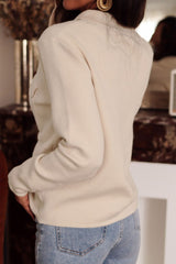 Strickjacke mit langen Ärmeln und Brusttaschen zum Knöpfen