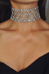 Sparkling Rhinestone Geometric Hollow Out High Neck Choker - Silver