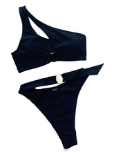 El mágico conjunto de bikini de dos piezas