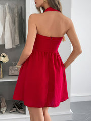 Elegant halterneck short dress