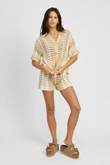 Gehäkeltes Hemd mit Knopfleiste