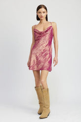 MNI-UNTERKLEID MIT WASSERFALLAUSSCHNITT