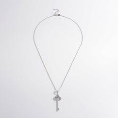 Halskette in Schlüsselform mit eingelegtem Zirkonia aus 925er Sterlingsilber
