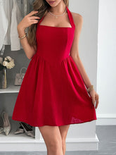 Elegant halterneck short dress