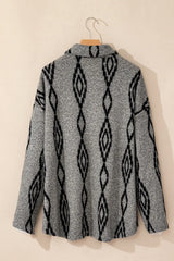 Hemdbluse mit geometrischem Kragen und Knopfleiste, Taschen