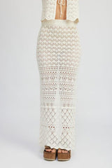 FALDA LARGA DE CROCHET AJUSTADA CON ABERTURA