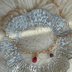 Halskette mit Anhänger aus Rubin und Amethyst