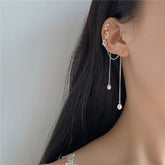 Pañuelo para las orejas con diseño floral y perlas naturales hecho a mano