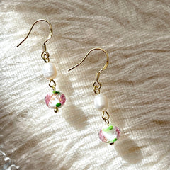 Delicados pendientes colgantes vintage de rosas silvestres