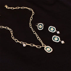 Engraved Daisy Flower Signet Enamel Jewelry Set