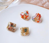 Joyas hechas a mano con hojas y flores secas