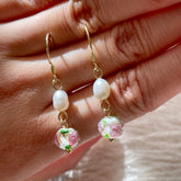 Delicados pendientes colgantes vintage de rosas silvestres