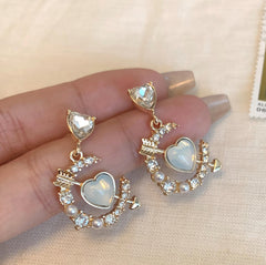 Pendientes kawaii de Sailor Moon en color azul bebé