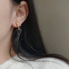 Pendientes de gatito negro gótico