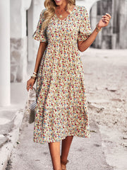 Elegant V-neck short-sleeved holiday dress