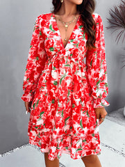 elegant printed V-neck long-sleeved dress