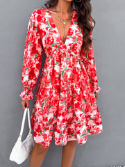 elegant printed V-neck long-sleeved dress