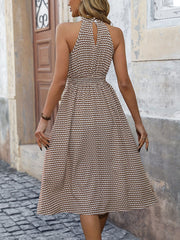 elegant halterneck high-waist corrugated sleeveless A-line dress