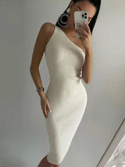 slanted shoulder solid color slim elastic slim fit hip-hugging knitted dress