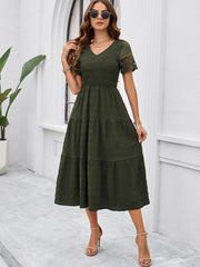 solid color short sleeve V-neck dress