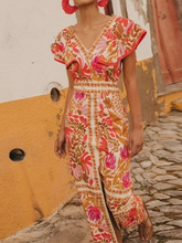 V-neck ruffled backless printed dress