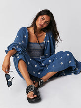 casual embroidered square collar white sunflower dark blue dress