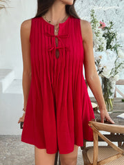 Casual holiday style solid color lace up pleated sleeveless dress