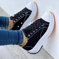 Convas Sneaker mit Farbblockmuster