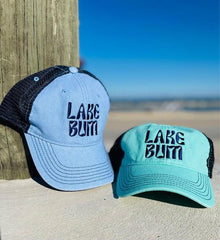 Trucker-Mütze mit neuem Logo „Curvy Lake Bum“