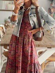 Gesmoktes, bedrucktes Kurzarmkleid mit V-Ausschnitt