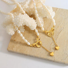 Halskette mit Süßwasserperlen in Herzform aus Titanstahl