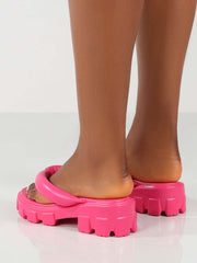 Sandalias con tiras y suela gruesa