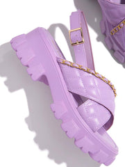 Plateausandalen mit Metallkettendekor