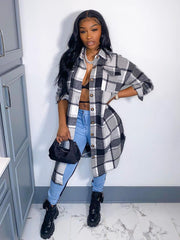 Karierte Strickjacke mit Umlegekragen