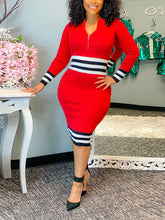 Vestido ajustado con parches de rayas